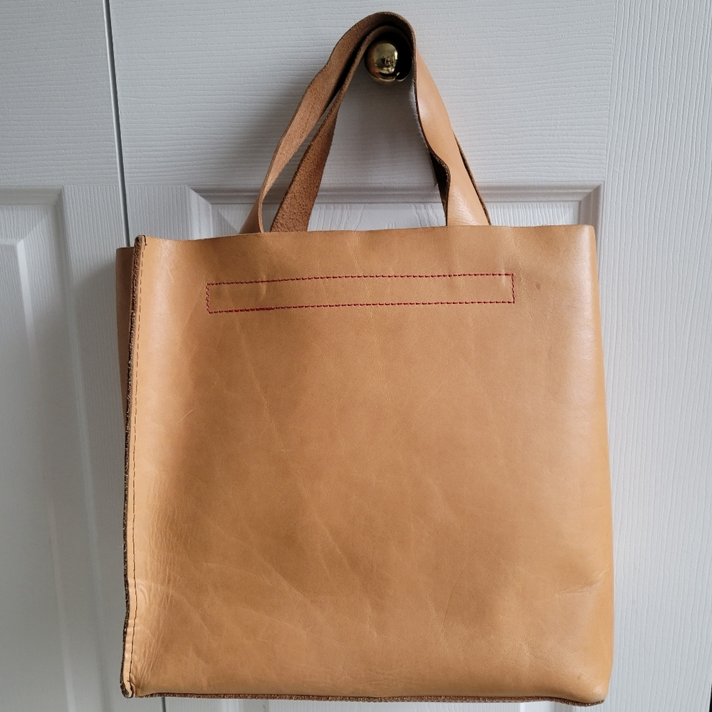 Leather bag